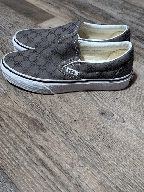 Vans Slip-On Sneakers in Gray Checker Motif - Picture 5 of 5